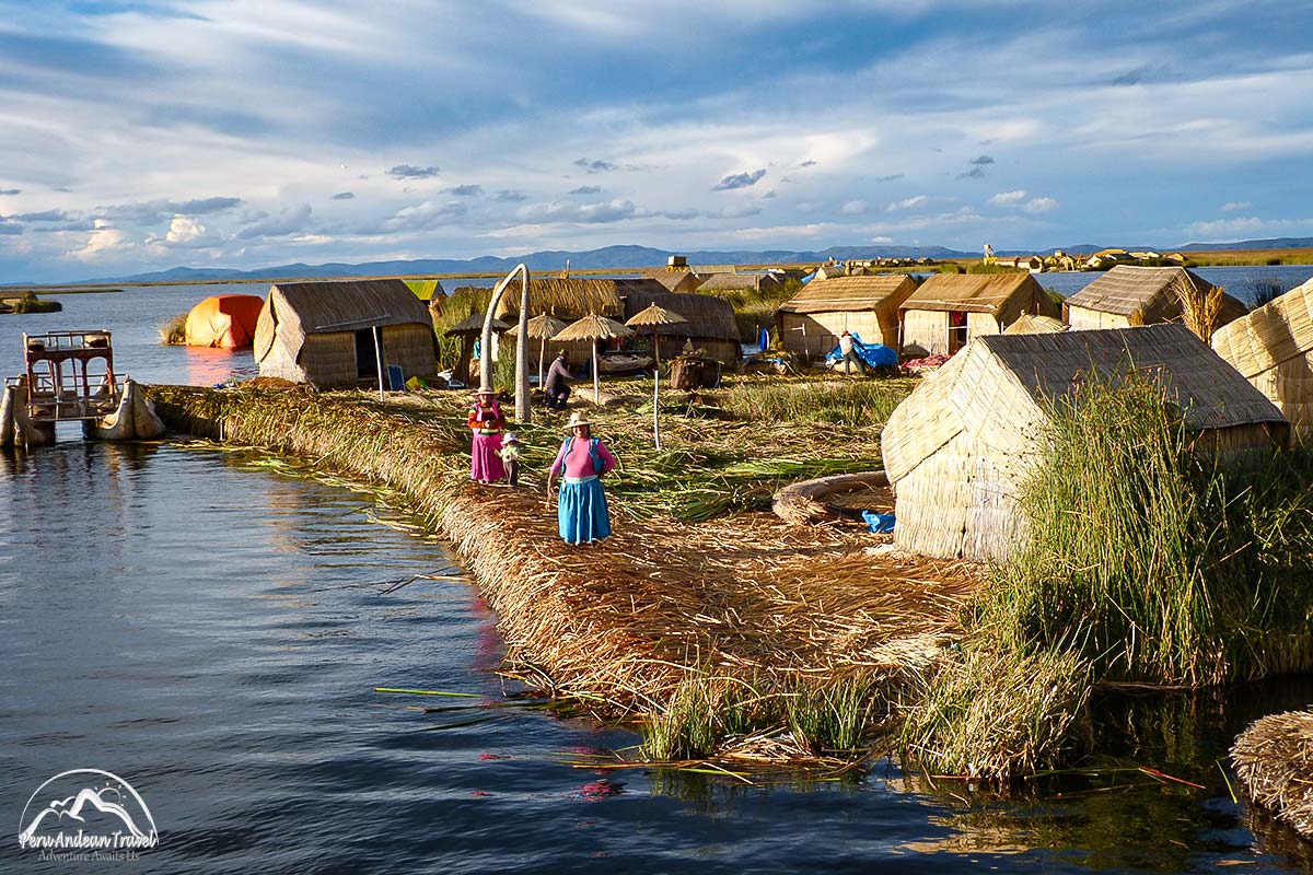los uros un pueblo ancestral en el lago titicaca los uros un pueblo ancestral en el lago titicaca