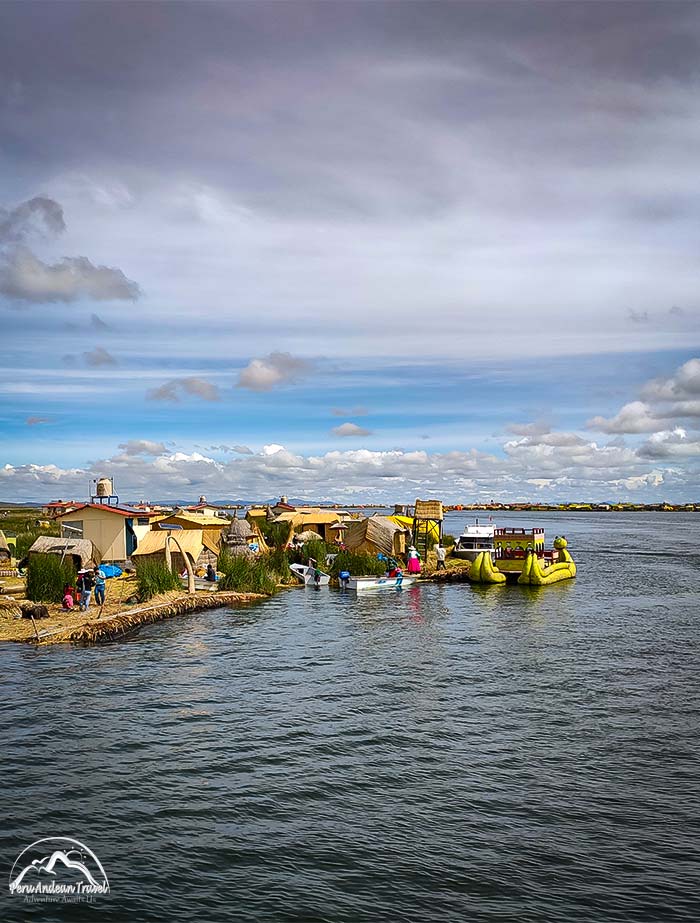 paisaje del lago titicaca paisaje del lago titicaca